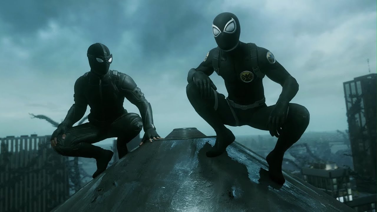 Miles Shows Peter His Black And White S.H.I.E.L.D. Suit - Spider-Man 2