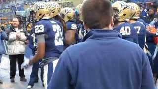 2014 Pitt Panthers take the field one last time at home on Nov 22