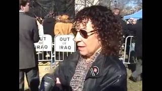 Rhea Perlman speaks to the media (1/27/07)