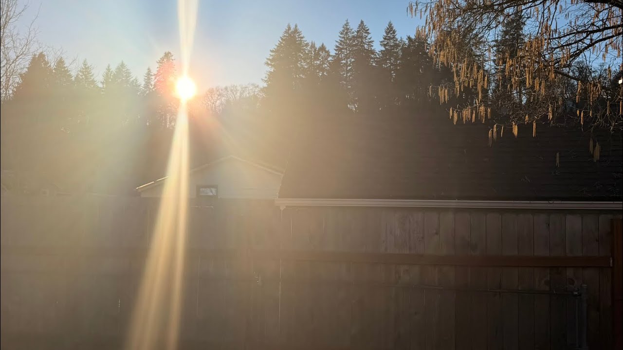 Model🌹Lauri Anne is live 🌅 Golden Hour in the Pacific Northwest ☀️ 