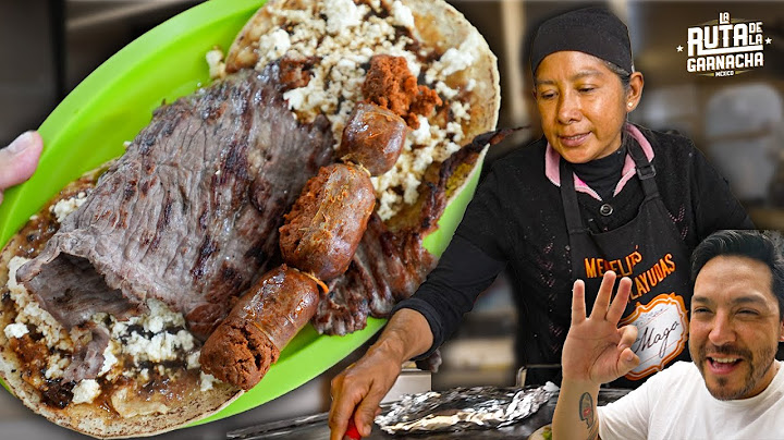 El MERCADO DE OAXACA y sus deliciosas Tlayudas