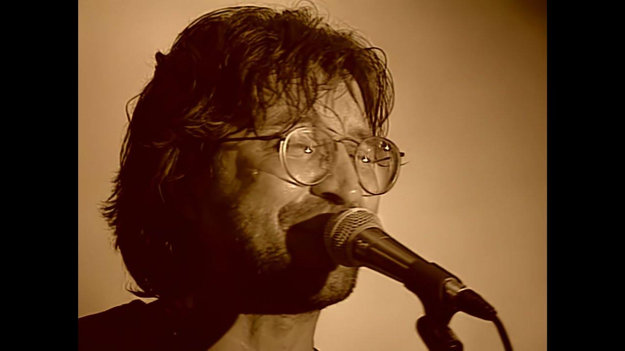 Ддт обложки альбомов. Шевчук ддт 90е. Ддт ты не один клип. Ддт она. Ддт.