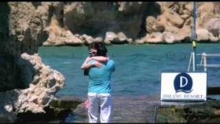 Video thumbnail of "Tamer Hosny - Dehketha Mabethazarsh /تامر حسني - ضحكتها مبتهزرش"