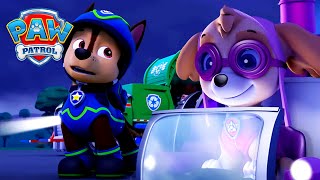 картинка: Скай осветява пътя, когато светлините угаснат! 💡🐄 | PAW Patrol Bulgarian