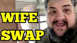 Swapping Mates for Better Colors - Breeding Lovebirds and Indian Ringneck Parrots