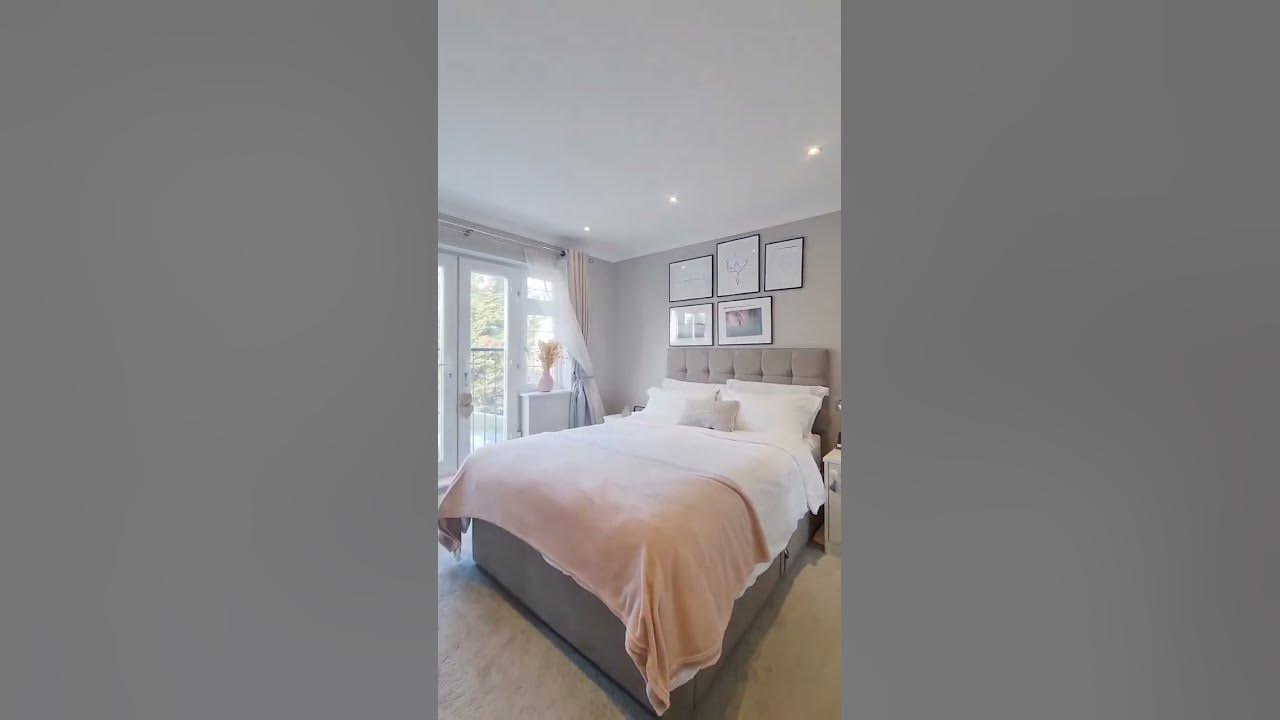 45 Rivington Avenue, Woodford Green £750,000 YouTube