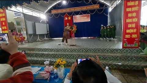 Chào mừng 40 năm ngày nhà giáo Việt Nam 20/11. lớp 2A1 trường Tiểu học 1 thị trấn Năm Căn biểu diễn.