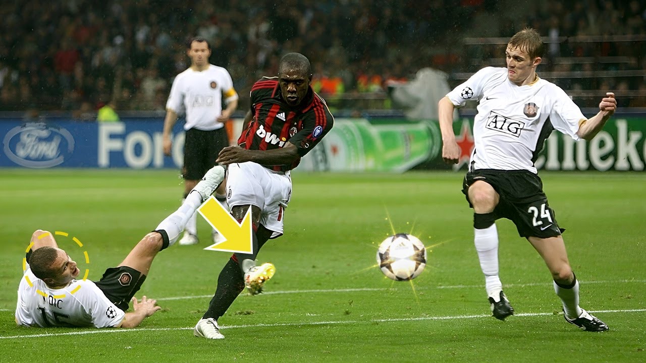 Clarence Seedorf Was Unbelievable 😱 - YouTube