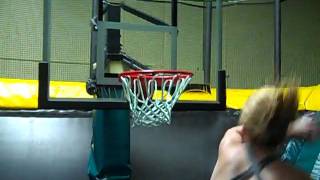 lexi dunking