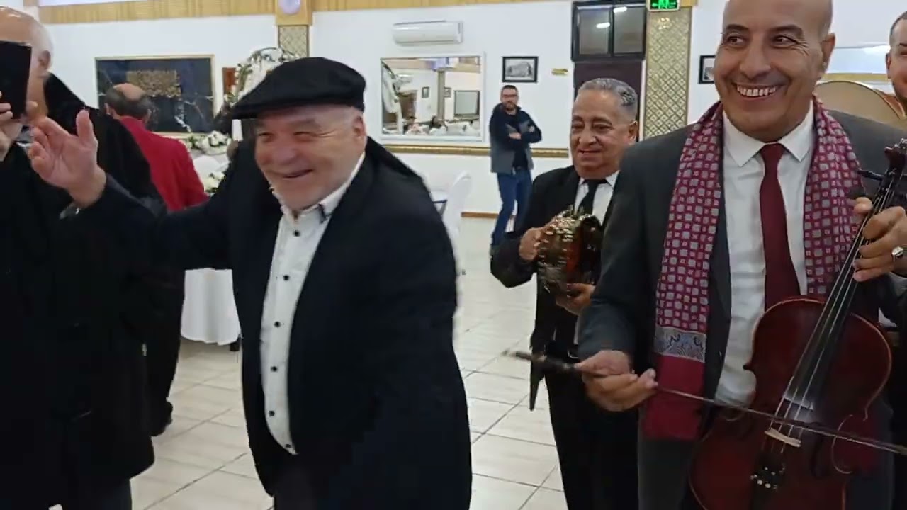 الشيخ توفيق تواتي في عنابة سهرة في قاعة الافراح كريستال CHIKH TOUfIK TOUATI