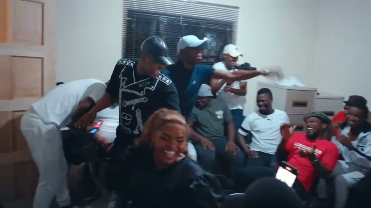 Khuzani VS Limit | skhinkily evumisa ingoma