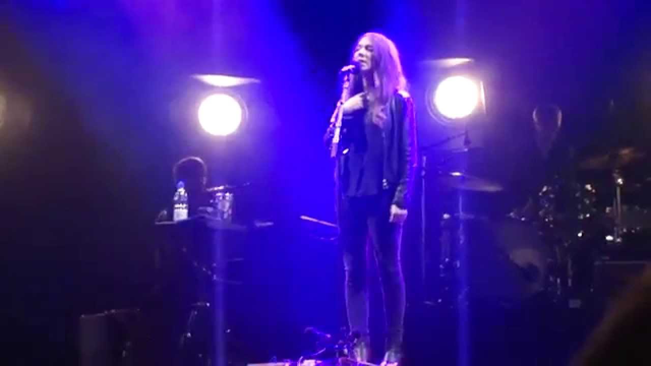 Melissa Horn Lät Du Henne Komma Närmre