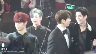 Wanna one Kang Daneil Ong SeongWoo x Got7 Jackson JinYoung at MAMA 2017 FANCAM
