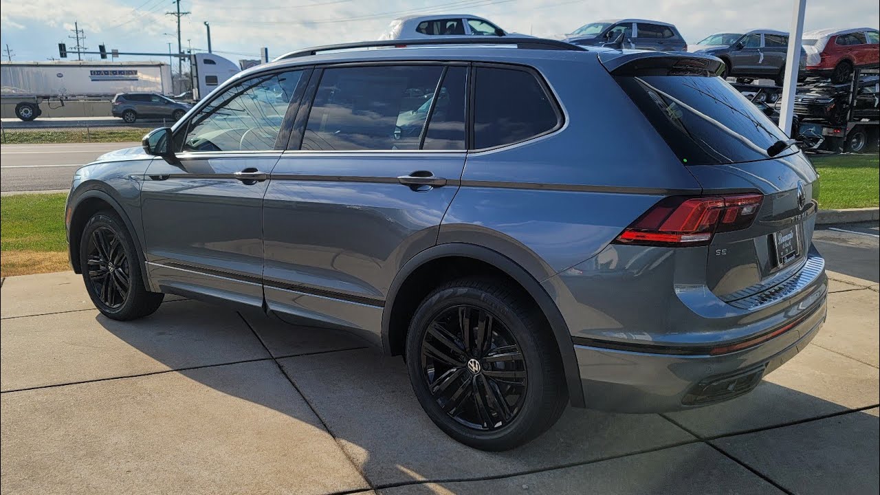 2022 VW Tiguan 2.0T SE R-Line Black Edition 4Motion w/ Panoramic sunroof 🔥🔥🔥🔥🔥🔥🔥