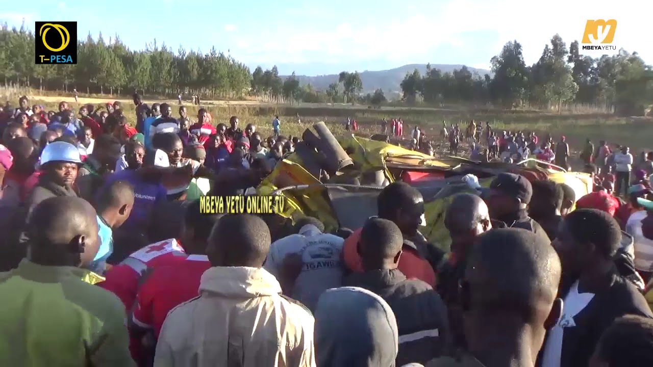 KIKONGWE AIBUA TAHARUKI ENEO LA AJALI UYOLE MBEYA