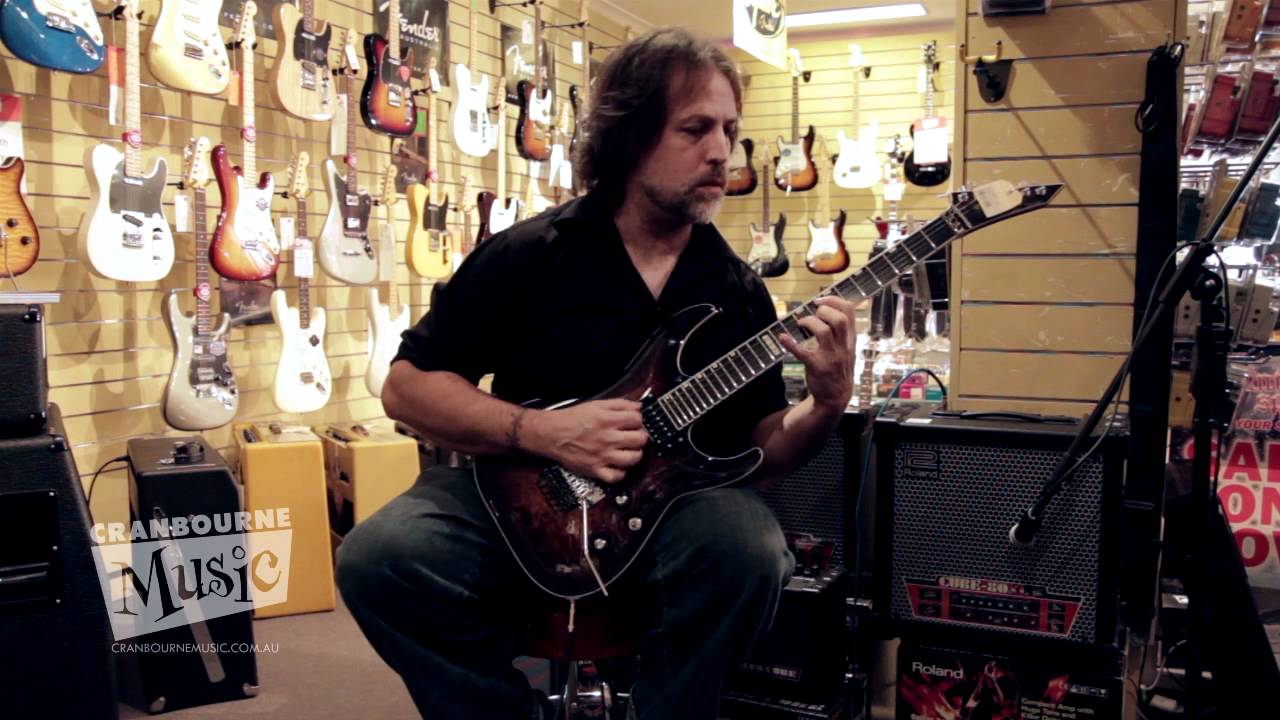 Roland Cube 80XL Demo - YouTube