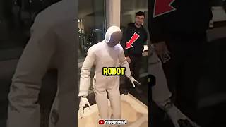 IShowSpeed Meets a Robot Robert #speed  #clips #ishowspeed #funnystream #ishowspeedclips #shorts