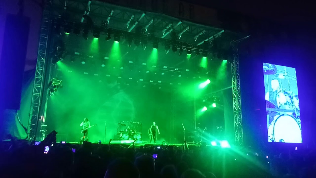 Disturbed Down With The Sickness Live 2019