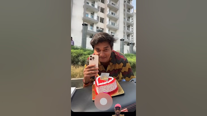My friend after buying a new iphone😂 #shortvideos #comedy #funny #subscribe #shorts #takeabreak