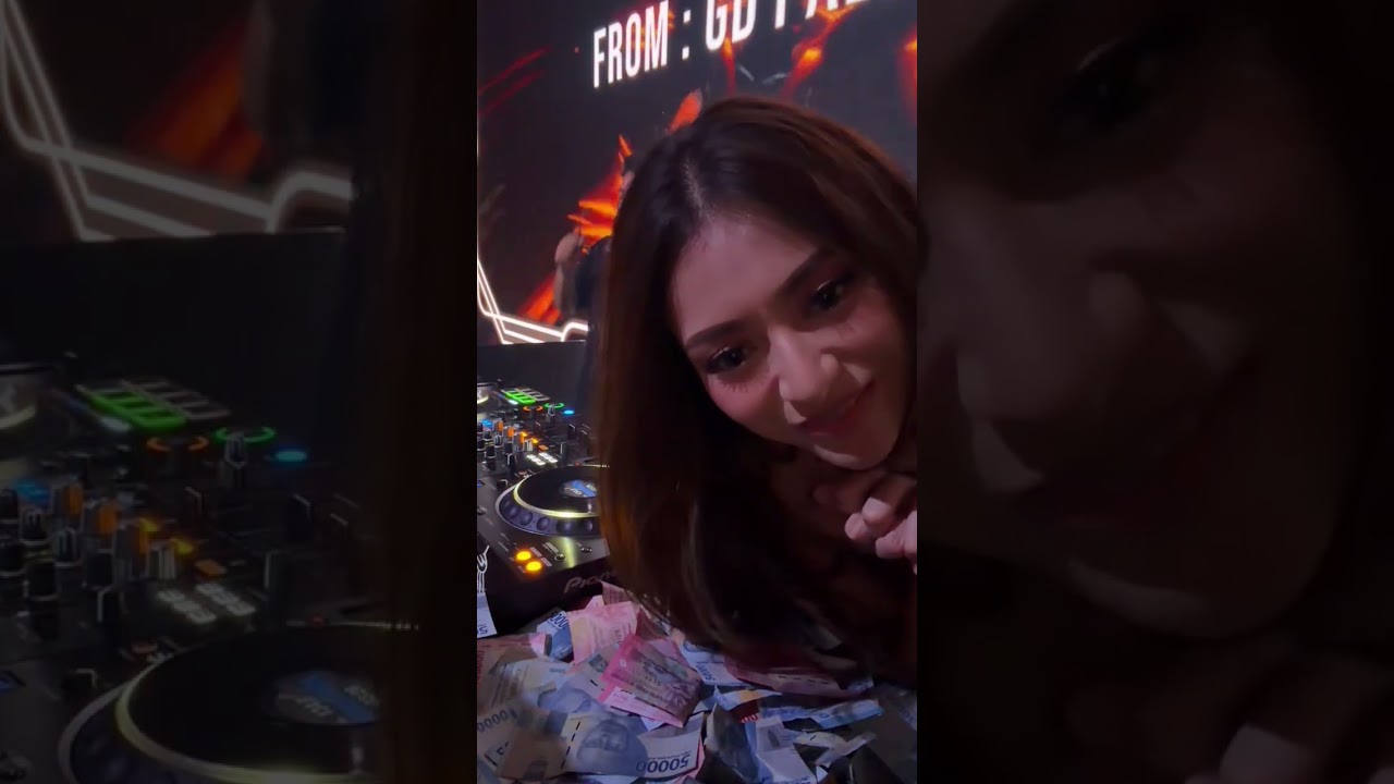 🔴 3. DJ Nathalie Holscher ● DJ Takkan Pisah ● Femme Beat Beautiful Lady 