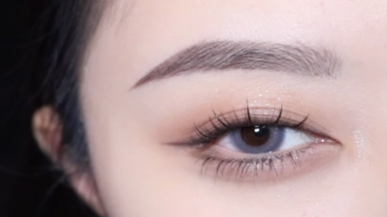 随便涂涂也很美的dior单色眼影763｜无滤镜眼妆教程