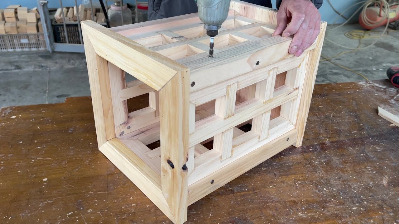 Easy Woodworking Projects Plans - Creative and Rustic Lantern Decoration Ideas