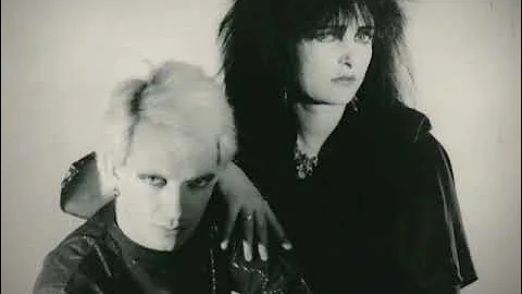 Siouxsie And The Banshees Pointing Bone HQ (1984)