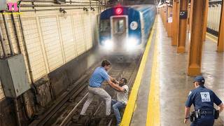 30 Real Life Superheroes | Random Acts of Kindness That Will Make You Cry #27