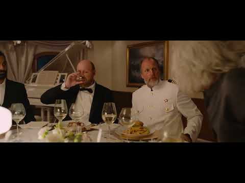 TRIANGLE OF SADNESS 2022 THE CAPTAIN DINNER