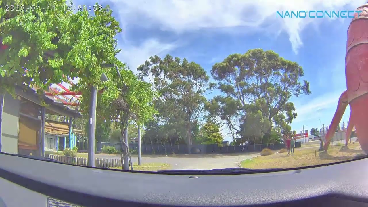 Entering Kingston SE in South Australia and driving to the Giant Lobster 