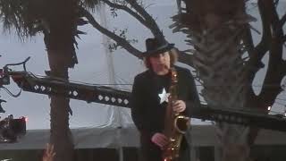 'Legendary' Boney James - "Lights Down Low" (LIVE)