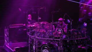 Dream Theater - Quarantième Live À Paris - Constant Motion