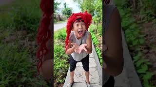 Cô Bé Muốn Ăn Kem - The Little Girl Wants To Eat Ice Cream