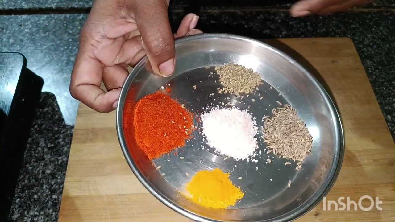 कमीत कमी वेळात मुलांसाठी टिफिन-थालीपीठ