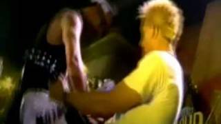 The Offspring  The Kids Arent Alright  At Wembley