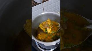 Best Juicy Chicken Curry #food #cooking #recipe #kitchenhacks #youtubeshorts #viral #homecuisine