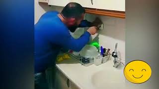 Abimizin Aklını Alan Korna Şakası