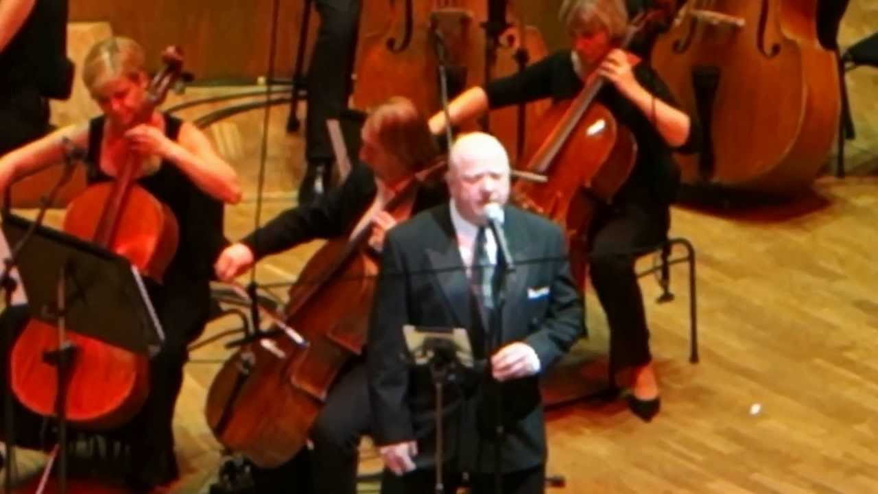 VNV Nation -  Solitary (Leipzig Gewandhaus 11 nov 2012  - Gothic meets Klassik)