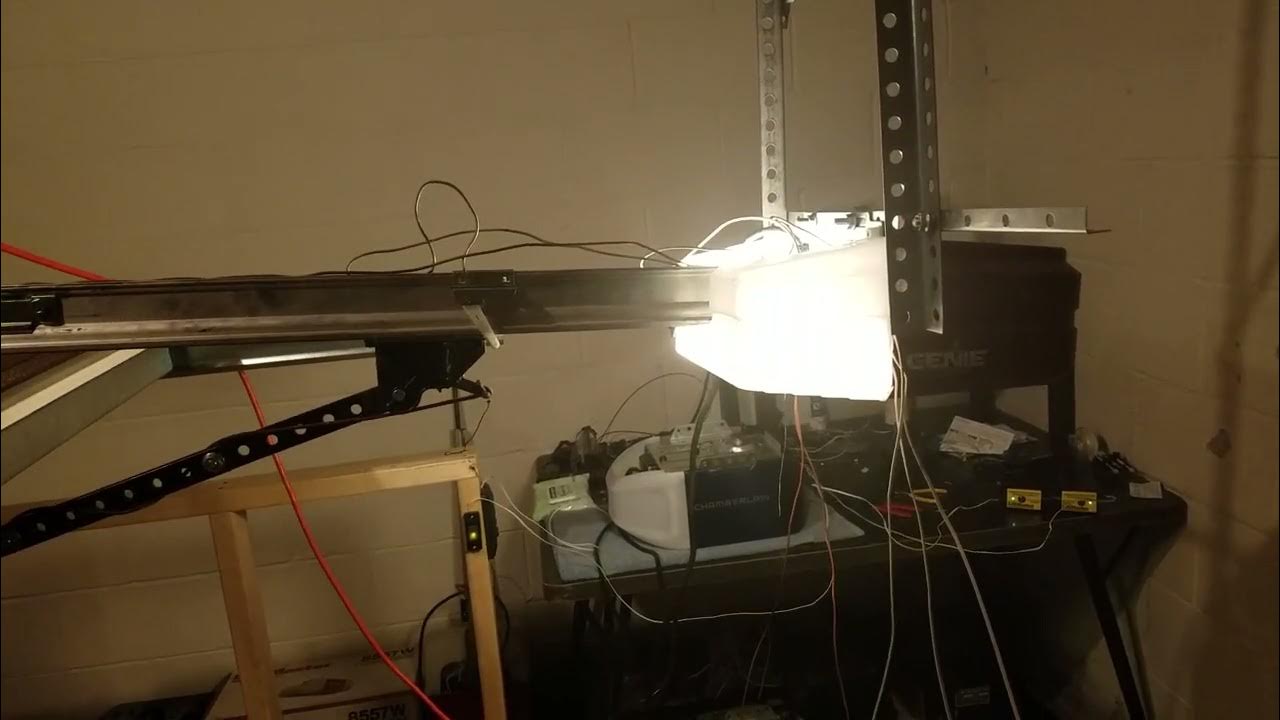 *OLD VIDEO* Genie ISL950/A on the Mini Door YouTube
