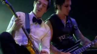Download lagu Avenged Sevenfold - Live In The Lbc 2008 mp3