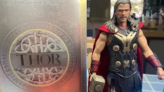 Hot Toys Thor: The Dark World – Thor (Light Asgardian Armor Version)