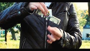 Transfuze by Peter Eggink