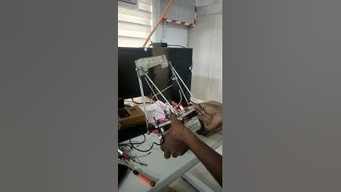 6dof parallel manipulator with the closed loop system sem4 project