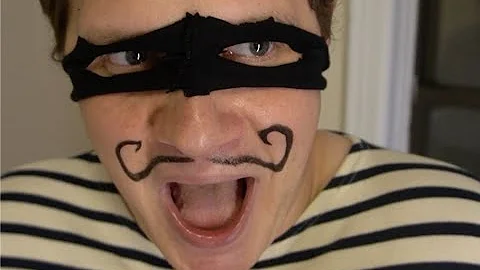 old timey bank robbers in 2021 like...