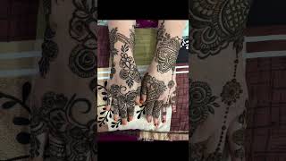 simple flowers mehndi ✨🌟#alishamehndi #simpleflowermaking #mehndi