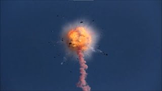 World's Biggest Daylight Firework 36 Shell