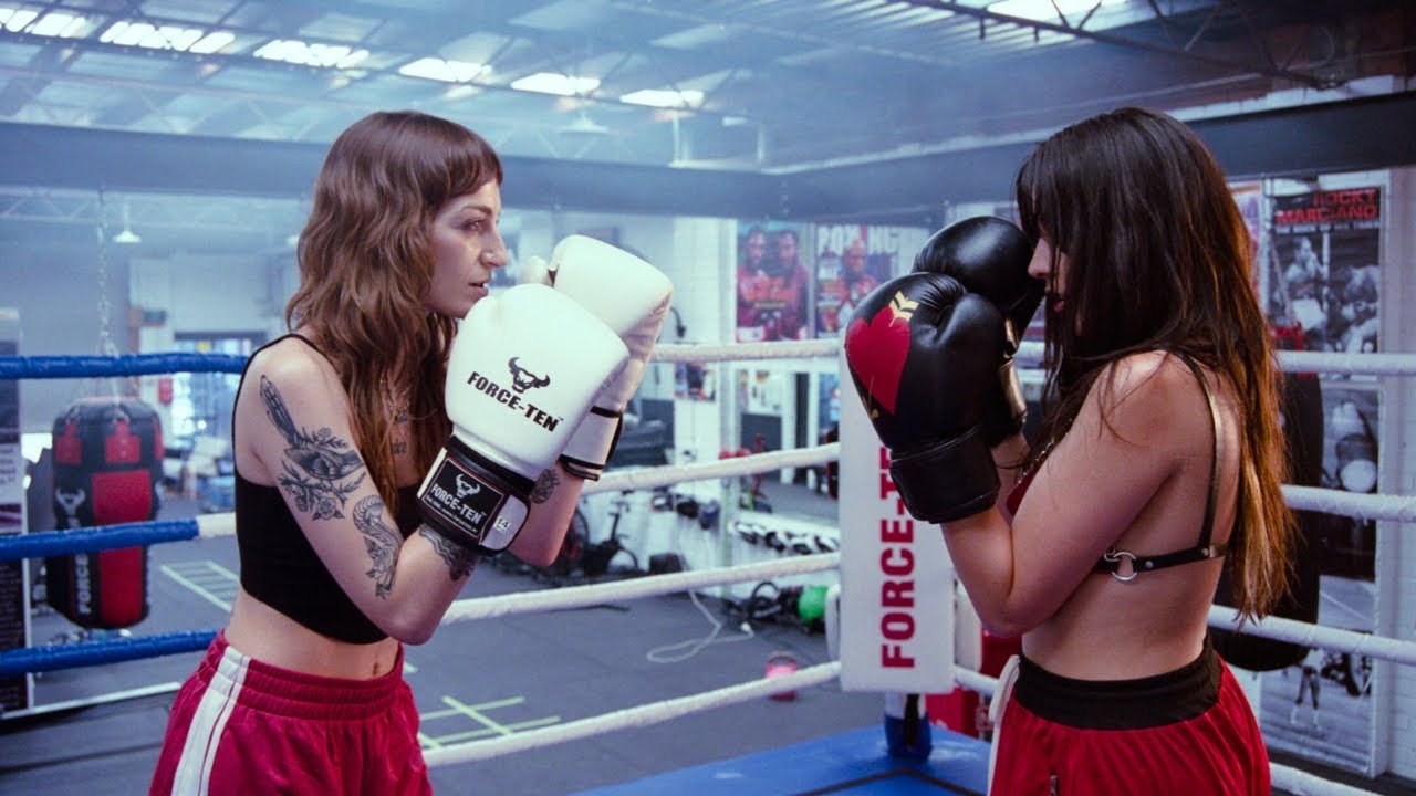 Watch Arabella and The Heist - Electric - (OFFICIAL VIDEO) on YouTube