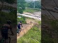 omg What? #shimano #sram #mtb #bike #cycling #cyclist #uci #downhill #redbull #ciclismo #ciclista