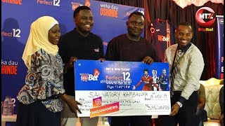 HUYU HAPA MSHINDI MBET ML.393 /AFUNGUKA MBINU ALIZOTUMIA/ AELEZA FAMILIA,MAJIRANI WANAVYOMPIGIA SIMU