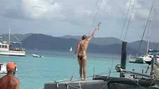 Catamaran Soma - Swing on the trapeze